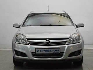 2009 Opel Astra H Рестайлинг, серебристый, 570000 рублей, вид 2