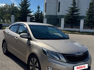 2012 Kia Rio 4-speed III, бежевый, 900000 рублей, вид 2