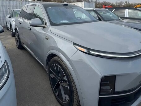 2026 Li Auto (Lixiang) L9 52.3 kWh I Рестайлинг, серый, 10310000 рублей, вид 3