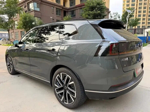 2026 Volvo XC70 III, бежевый, 6989001 рублей - вид 6