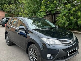 2015 Toyota RAV4 IV (XA40), чёрный, 2200000 рублей, вид 2