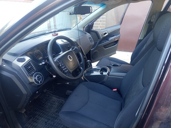 2008 SsangYong Kyron 5-speed I Рестайлинг, красный - вид 6