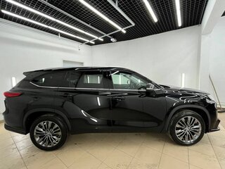 2026 Toyota Highlander IV (XU70), чёрный, 5350000 рублей, вид 3
