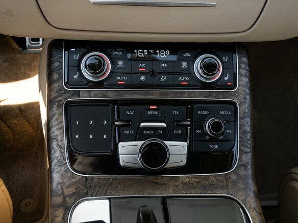 2015 Audi A8 Long III (D4) Рестайлинг, чёрный, 2680000 рублей - вид 16