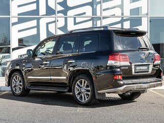 2011 Lexus LX 570 III, чёрный, 3599000 рублей, вид 2