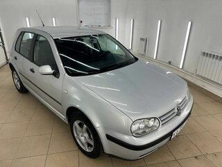 Volkswagen Golf IV