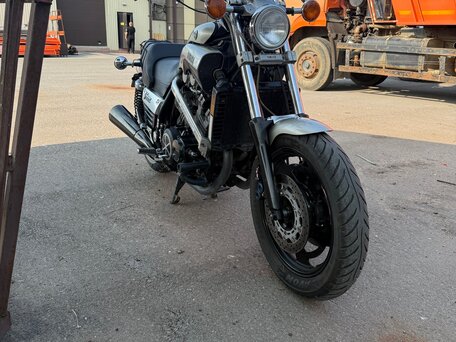2000 Yamaha V-Max 1200, серебристый, 425000 рублей, вид 2