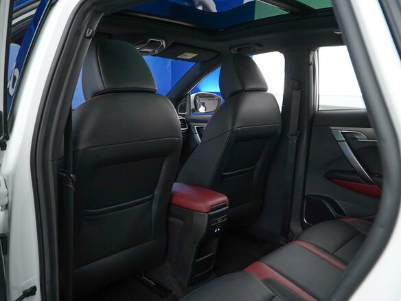 2022 Geely Coolray I, белый, 1827444 рублей - вид 10