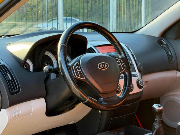 2009 Kia Ceed I, жёлтый, 499000 рублей - вид 7