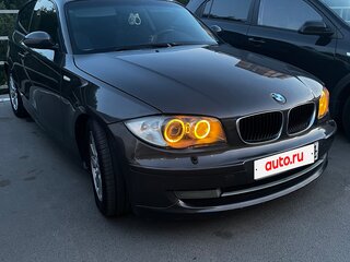 2008 BMW 1 серии 120d I (E81/E82/E87/E88) Рестайлинг, бежевый, 880000 рублей, вид 1
