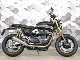 2025 Triumph Speed Twin, чёрный, 1777000 рублей, вид 3