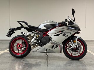 2026 QJMotor SRK 921 RR, чёрный, 1200000 рублей, вид 1