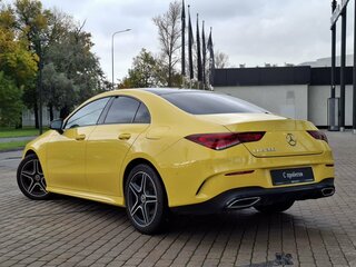 2021 Mercedes-Benz CLA 200 II (C118, X118), жёлтый, 3170000 рублей, вид 3