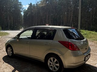 2005 Nissan Tiida I, серый, 430000 рублей, вид 4