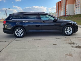 2019 Volkswagen Passat B8 Рестайлинг, чёрный, 1990000 рублей, вид 4