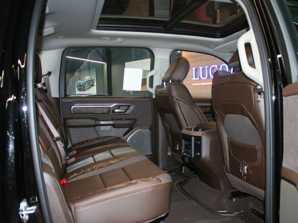 2026 Ram 1500 Crew Cab eTorque V Рестайлинг, чёрный, 11300000 рублей - вид 13