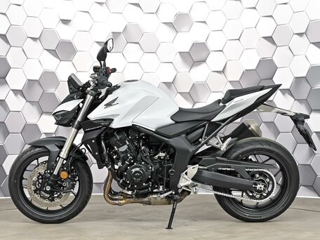 2025 Honda CB 1000 Hornet, белый, 1277000 рублей, вид 4