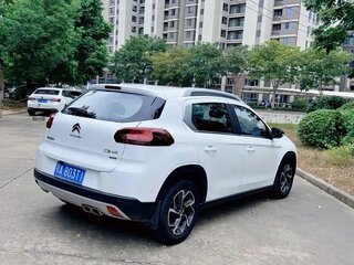 2021 Citroen C3-XR I Рестайлинг, белый, 850000 рублей, вид 3