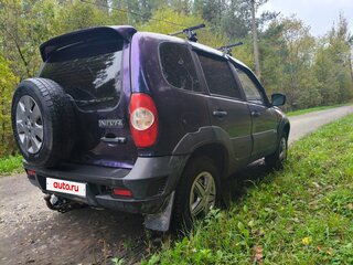 2012 Chevrolet Niva I Рестайлинг, чёрный, 370000 рублей, вид 5