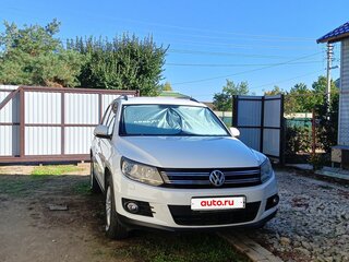 2014 Volkswagen Tiguan I Рестайлинг, белый, 1100000 рублей, вид 2