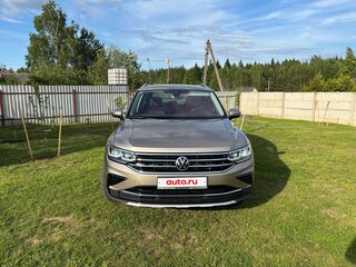 2021 Volkswagen Tiguan II Рестайлинг, бежевый, 2780000 рублей, вид 4