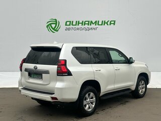 2020 Toyota Land Cruiser Prado 150 Series Рестайлинг 2, белый, 4320000 рублей, вид 5