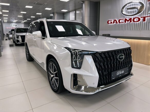 2026 GAC GS8 Dragon II, белый, 4949000 рублей