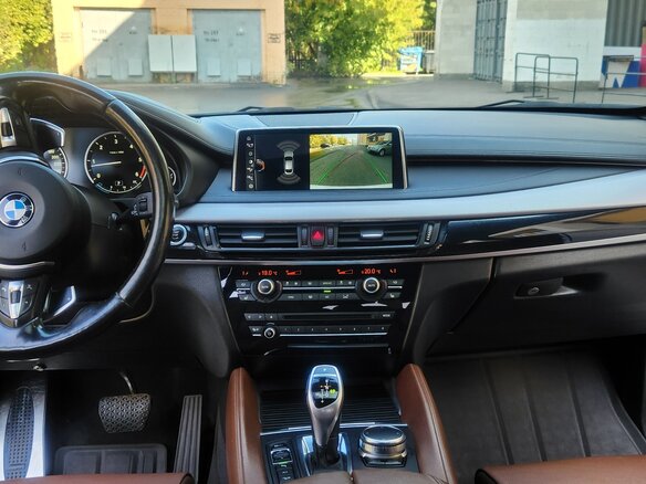 2016 BMW X6 40d II (F16), белый, 3800000 рублей - вид 9