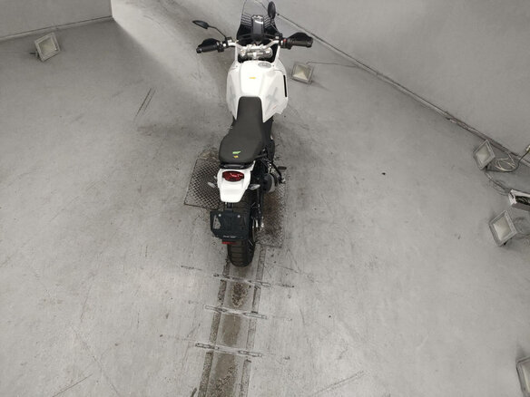 2022 Ducati DesertX, белый, 1350000 рублей - вид 5