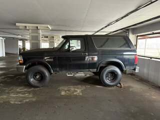 1993 Ford Bronco V, чёрный, 2000000 рублей, вид 3