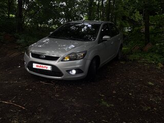 2008 Ford Focus II Рестайлинг, серебристый, 410000 рублей, вид 2