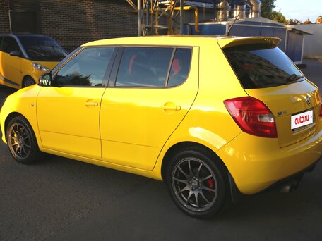 2012 Skoda Fabia RS II, жёлтый, 990000 рублей, вид 5