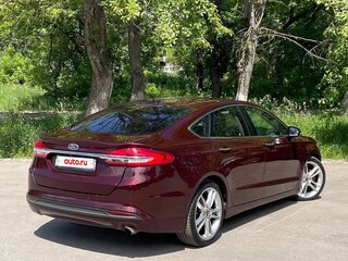 2017 Ford Fusion (North America) II Рестайлинг, красный, 1189000 рублей, вид 4
