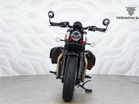 2024 Triumph Bonneville Bobber, красный, 1499000 рублей, вид 4