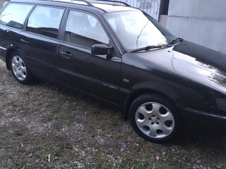 1995 Volkswagen Passat B4, чёрный, 850000 рублей, вид 2