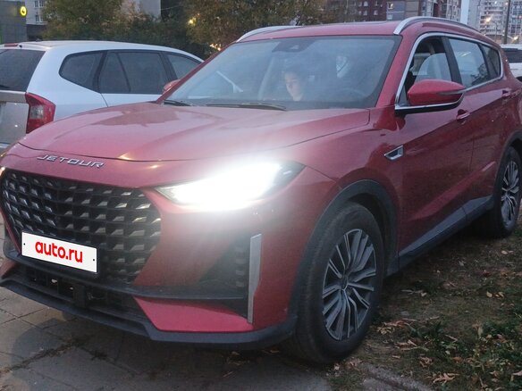 2024 Jetour X70+ I Рестайлинг, красный, 1850000 рублей - вид 7