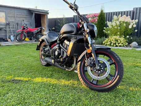 2021 Kawasaki EN650 Vulcan S, серый, 900000 рублей, вид 3
