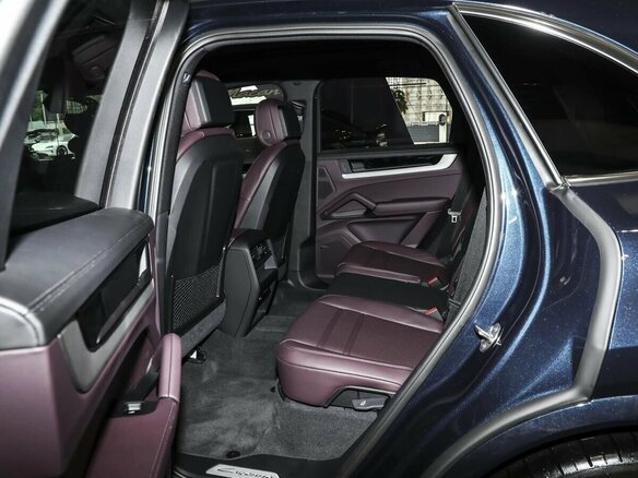 2025 Porsche Cayenne Coupé III Рестайлинг, синий, 15912000 рублей - вид 18