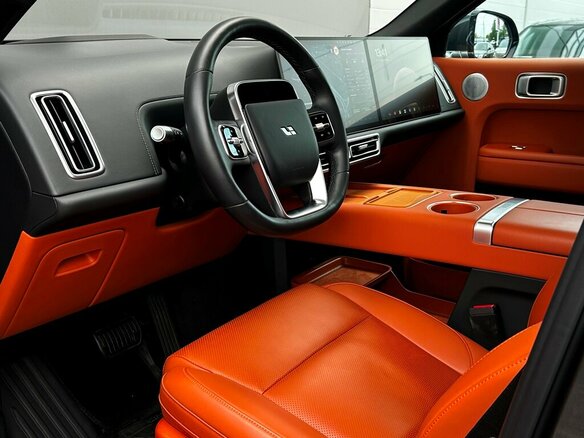 2024 Li Auto (Lixiang) L9 52.3 kWh I Рестайлинг, серый, 7090600 рублей - вид 4