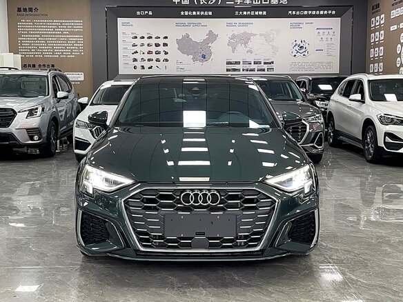 2022 Audi A3 35 TFSI Long IV (8Y), зелёный, 1980000 рублей - вид 1