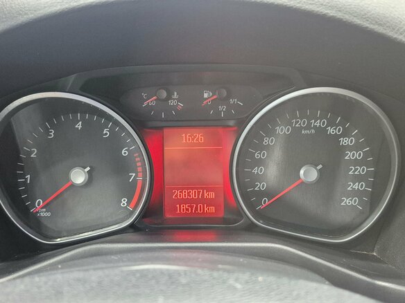 2010 Ford Mondeo IV Рестайлинг, серебристый, 705000 рублей - вид 9