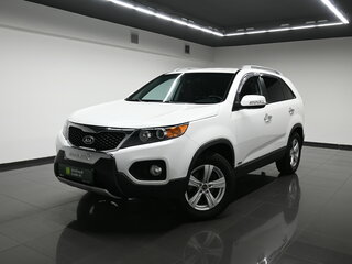 2011 Kia Sorento II, белый, 1325000 рублей, вид 1