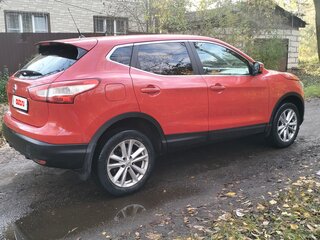 2014 Nissan Qashqai II, красный, 980000 рублей, вид 3