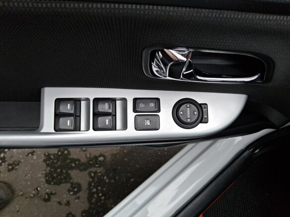 2014 Kia Rio 6-speed III, белый - вид 23