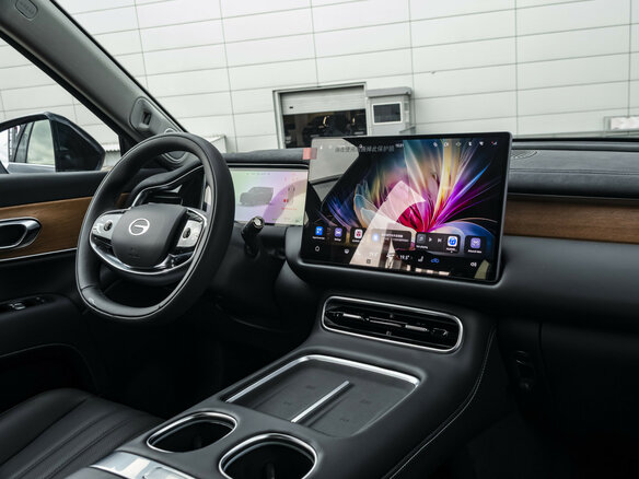 2025 GAC Trumpchi S9, чёрный - вид 15