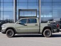 2026 Ram 1500 Crew Cab V Рестайлинг, зелёный - вид 3