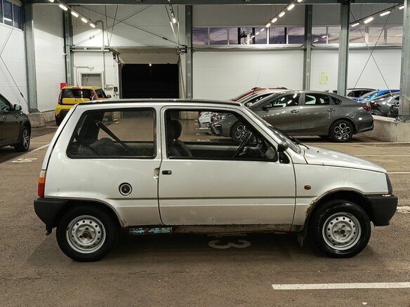 2004 Lada (ВАЗ) 1111 Ока КамАЗ, серебристый, 100000 рублей - вид 3
