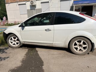 2008 Ford Focus II Рестайлинг, белый, 250000 рублей, вид 4
