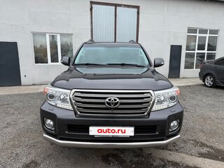 2013 Toyota Land Cruiser 200 Series Рестайлинг 1, серый, 3590000 рублей, вид 4