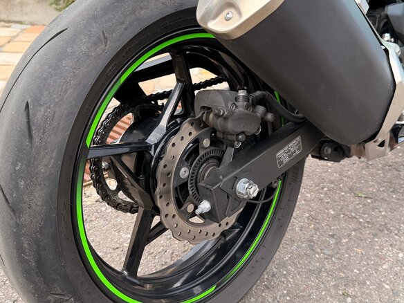 2020 Kawasaki Ninja 400, зелёный, 530000 рублей - вид 23